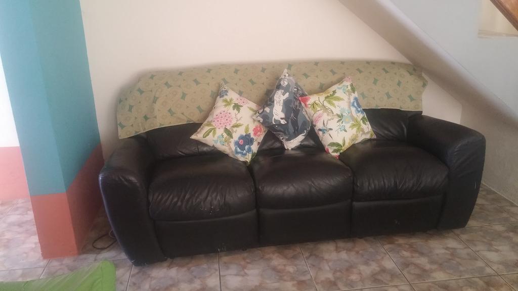 G&R Guesthouse Фалмът Екстериор снимка